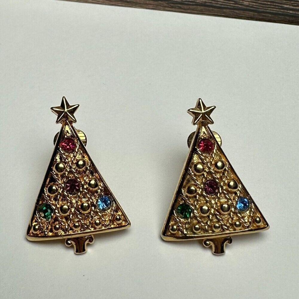 Avon Christmas Tree Rhinestone Gold Tone Clip On Earrings Holiday Christmas